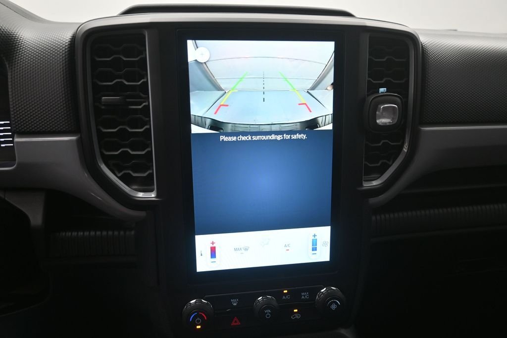 Used 2024 White Ford XL image 4