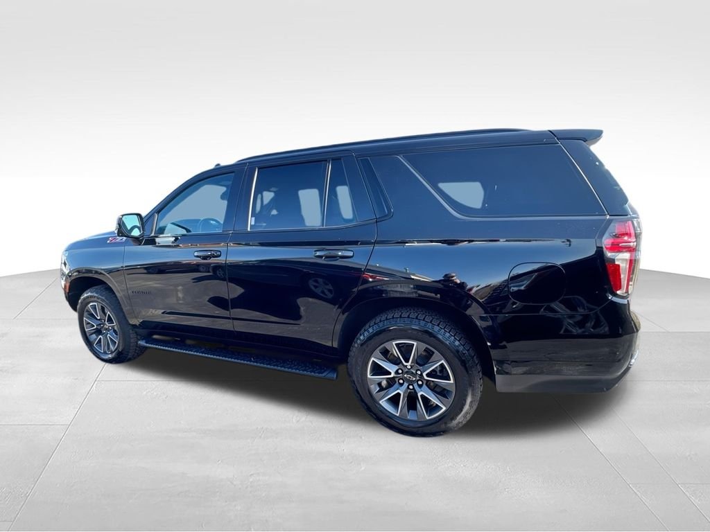 Used 2022 Black Chevrolet Z71 image 6
