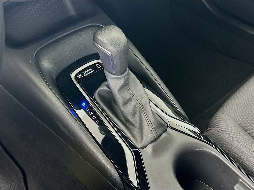 Used 2024  Toyota SE image 16