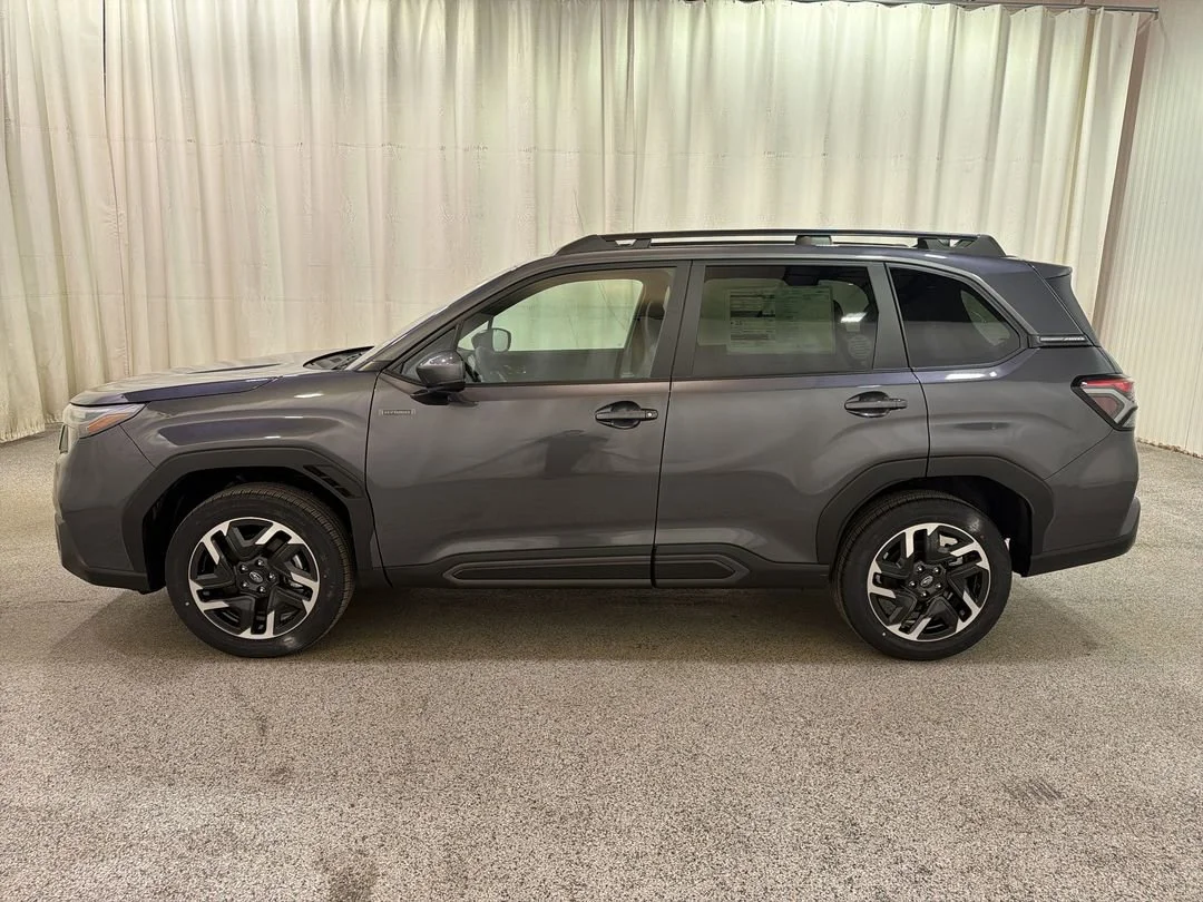 New 2026 Magnetite Gray Metallic Subaru Limited Hybrid image 6