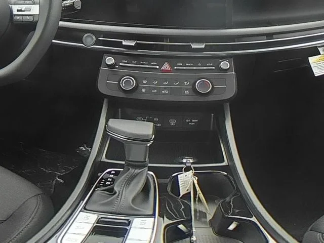 New 2026 Silver Hyundai SE image 37