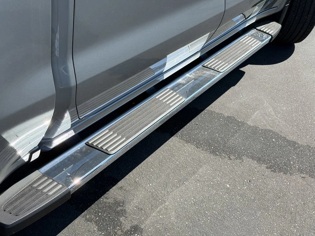 New 2026 Sterling Metallic GMC SLT image 6