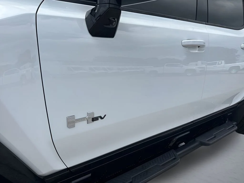 Used 2023 Interstellar White GMC 3X image 39