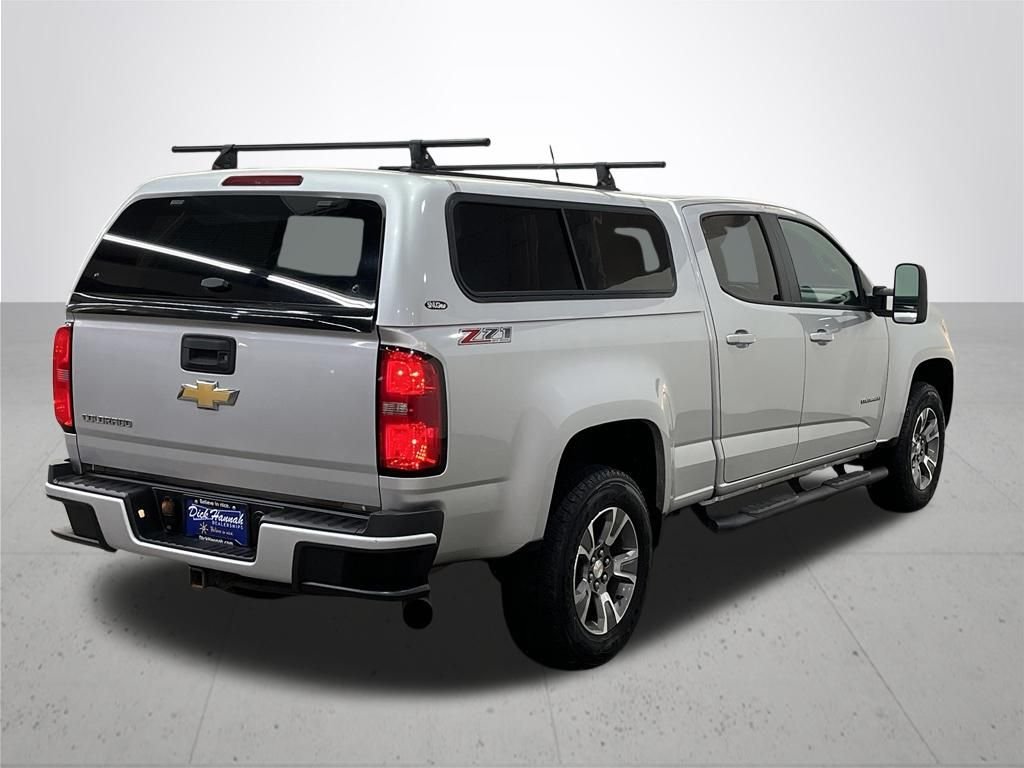 Used 2016 Silver Ice Metallic Chevrolet Z71 image 10