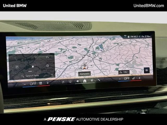 New 2027 Manhattan Green Metallic BMW X7 40i image 10