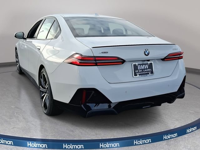 Certified Used 2026 Alpine White BMW 530i xDrive image 7