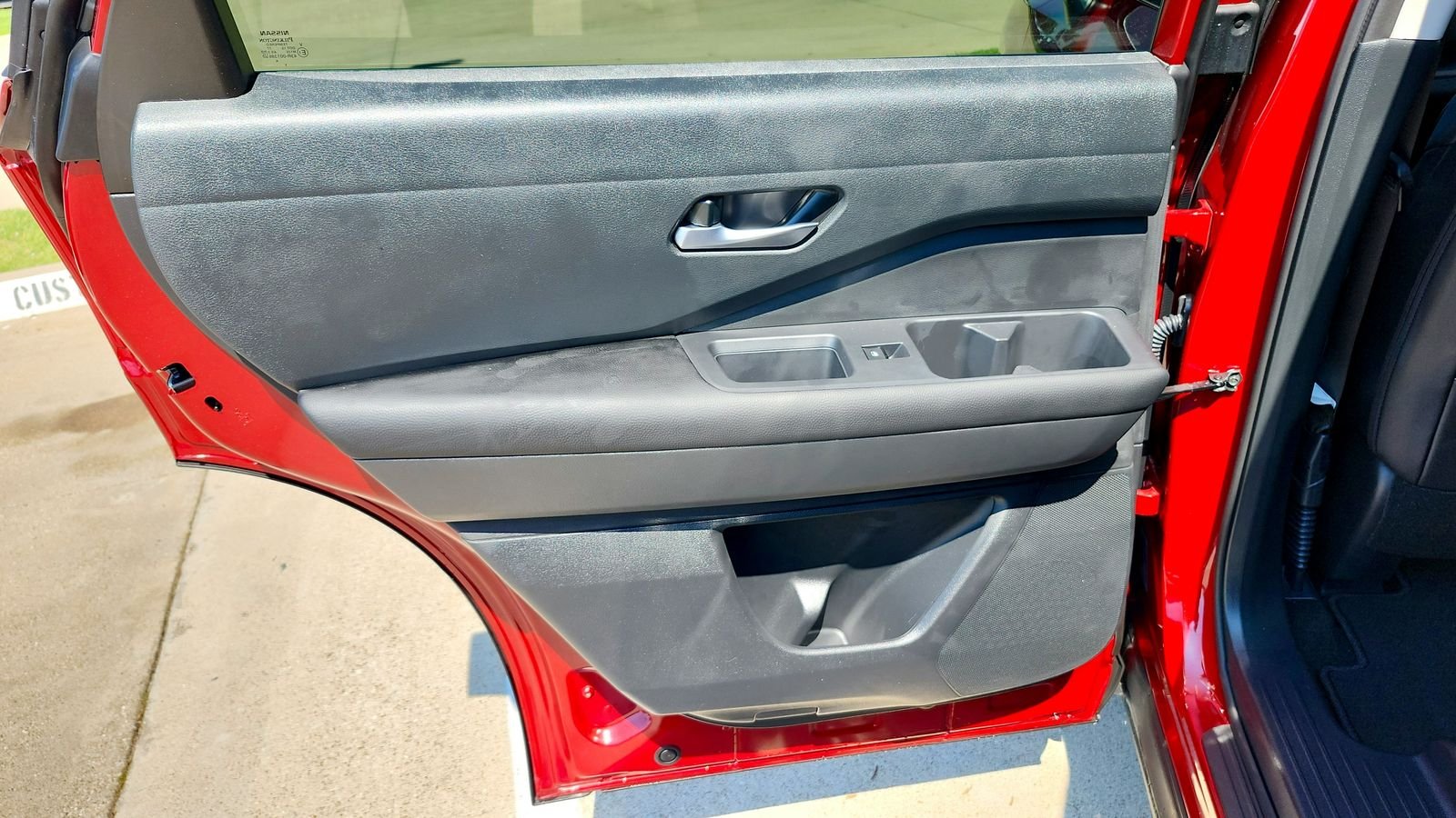 Used 2026 Red Nissan SL image 33
