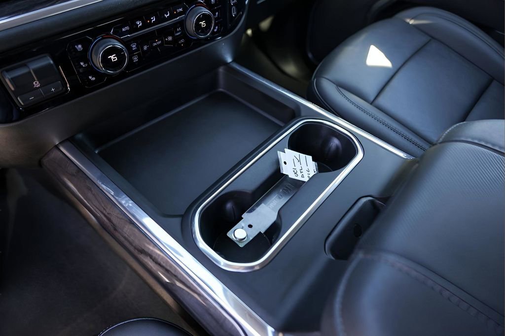 2025 Chevrolet Silverado 2500HD LTZ - Photo 34