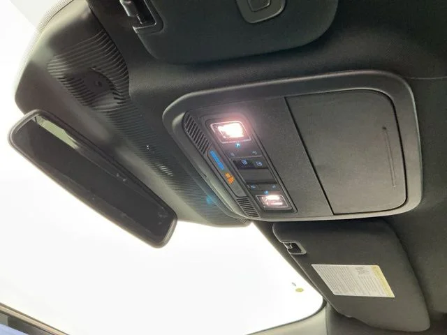 New 2026 Agate Black Metallic Ford ST-Line image 25