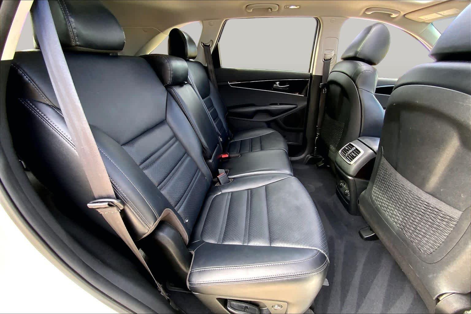 Used 2020 Snow White Pearl Kia EX V6 image 20