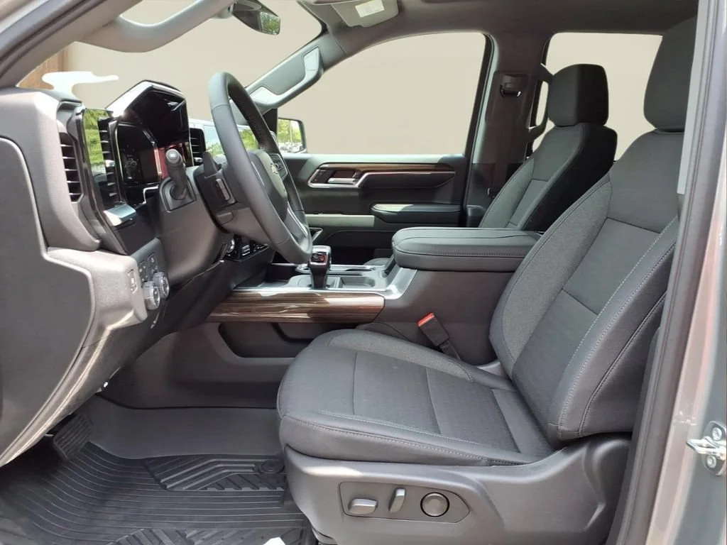 2026 Chevrolet Silverado 1500 LT - Photo 16