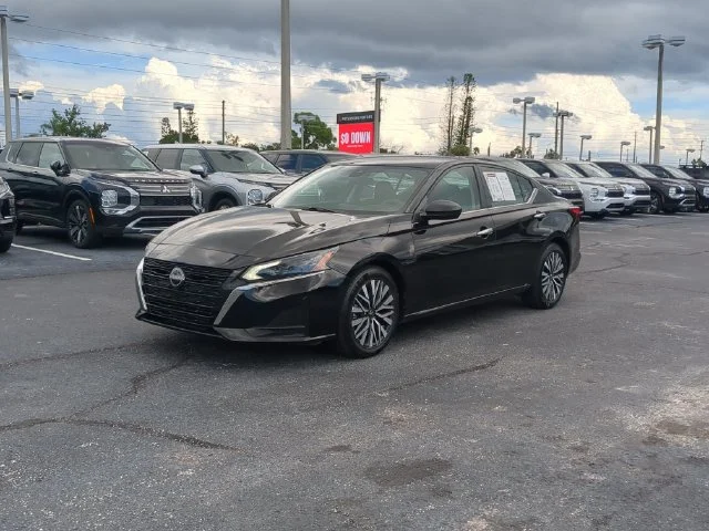 2025 Nissan Altima