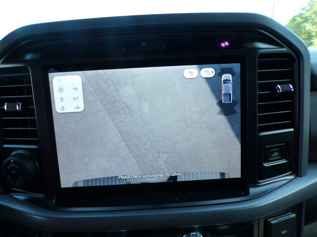 New 2026 Agate Black Metallic Ford XLT image 26