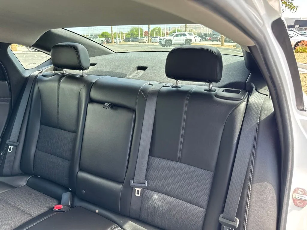 Used 2017 White Chevrolet LT image 18