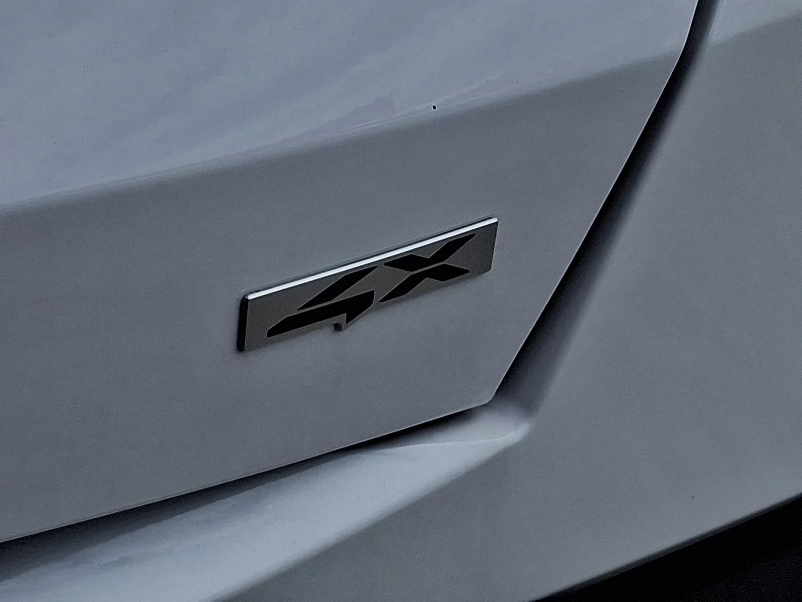 New 2026 White Kia EX image 23