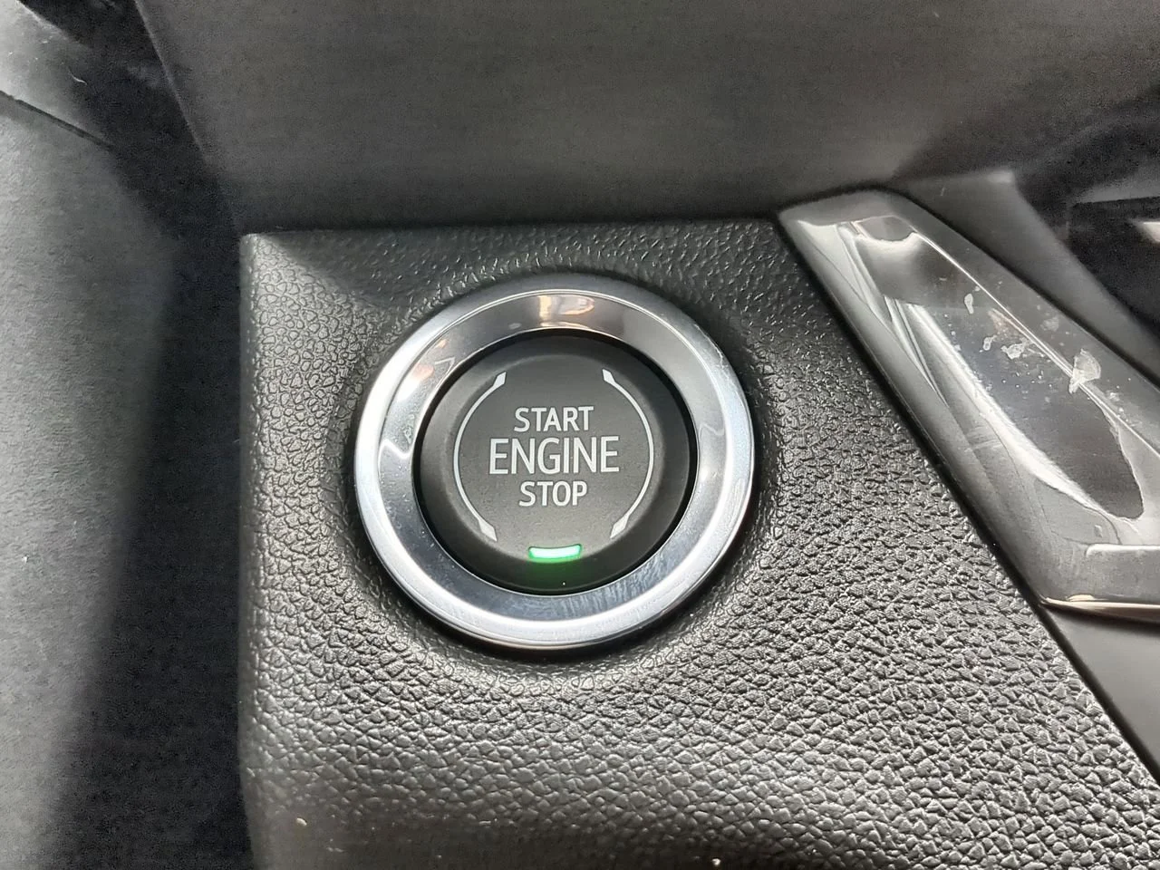 New 2026 Ebony Twilight Metallic Buick Preferred image 16