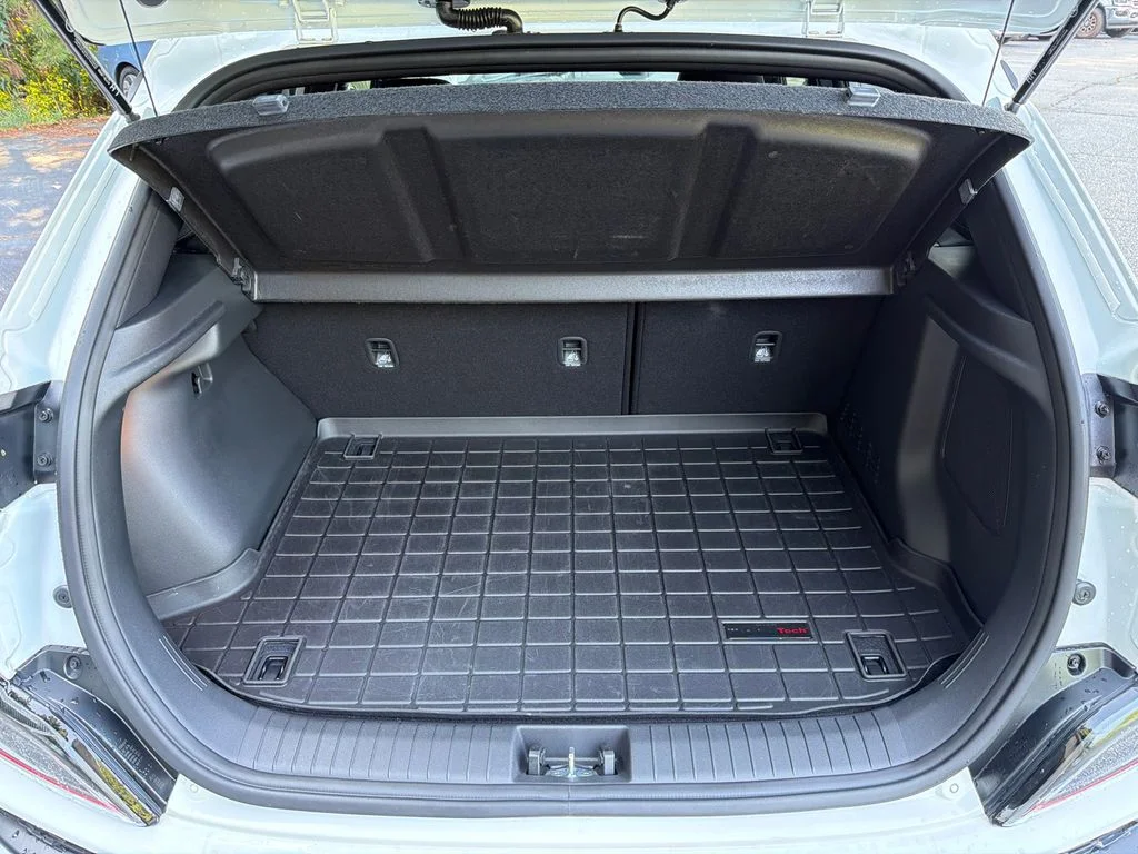 Used 2022 White Hyundai N Line image 18