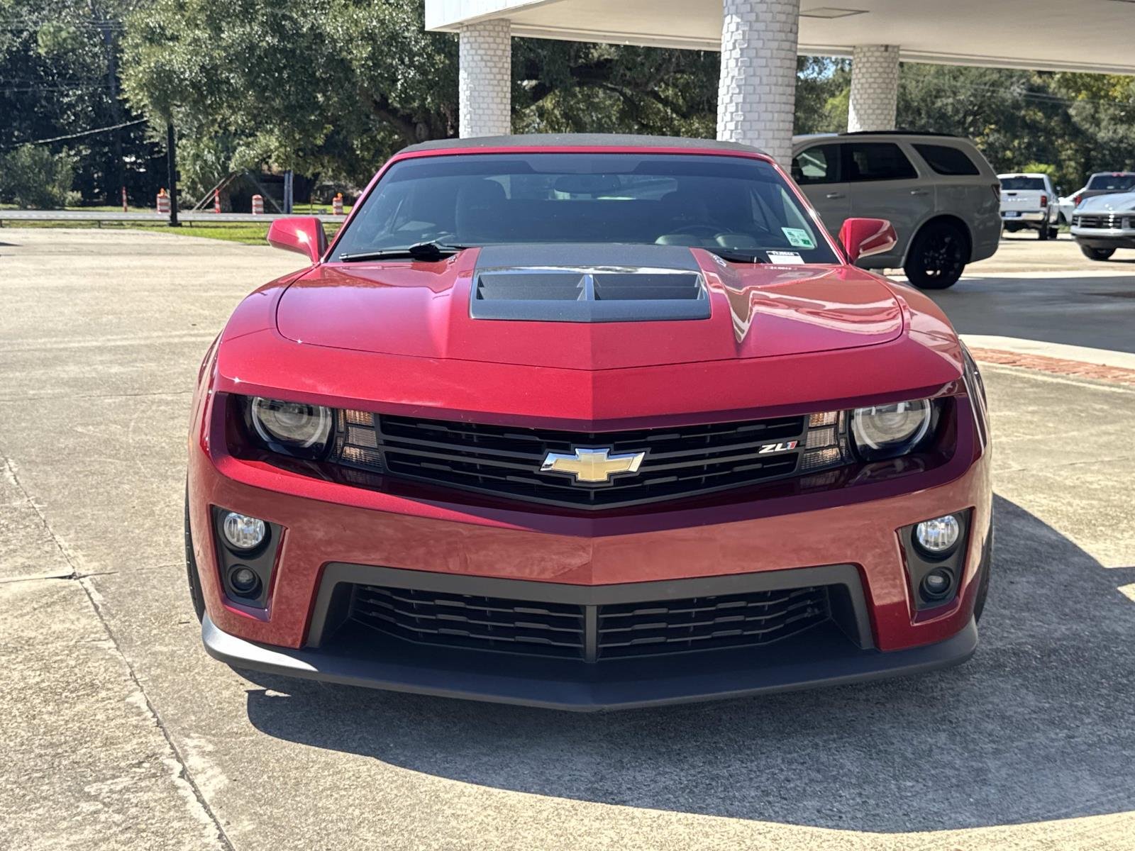 Used 2015 CRYSTAL RED TINTCOAT Chevrolet ZL1 image 2