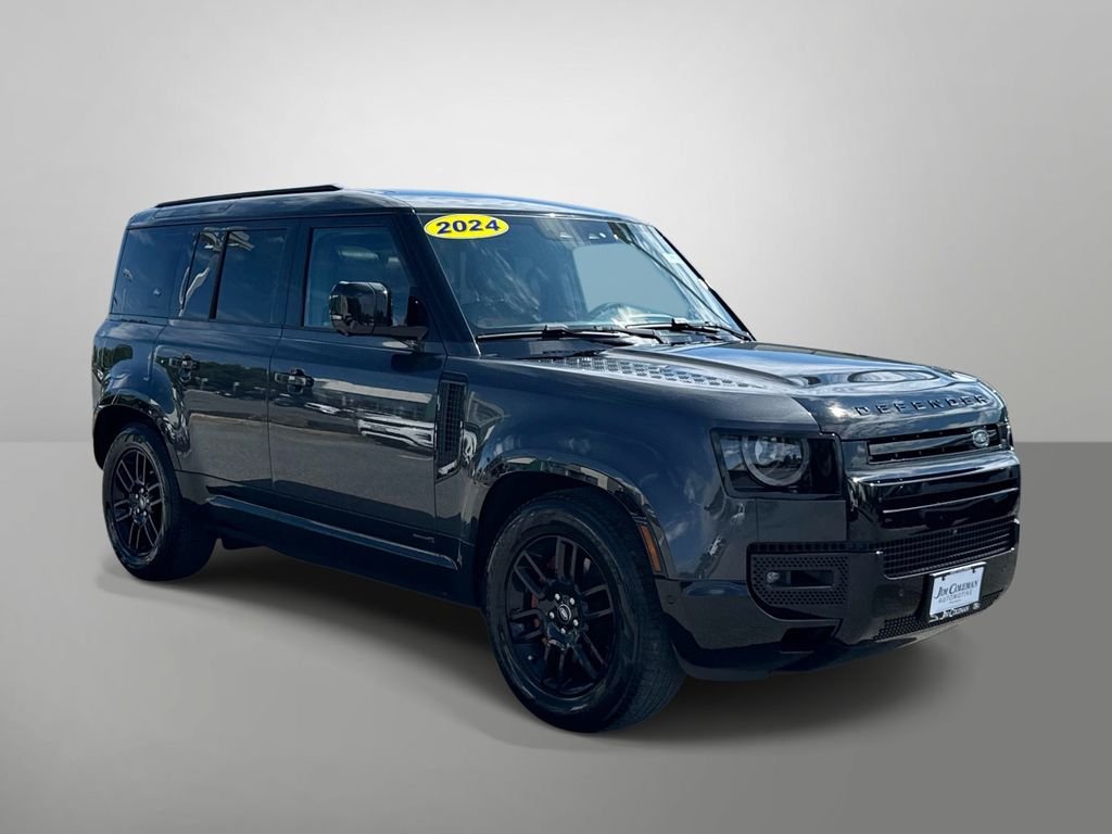 Used 2024 Gray Land Rover X image 25