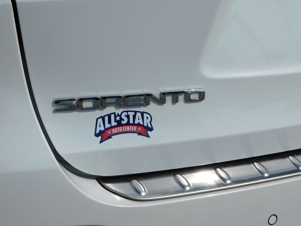Used 2020 White Kia SX image 42