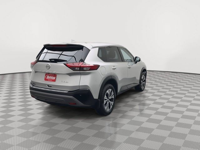 Used 2023 Brilliant Silver Metallic Nissan SV image 33