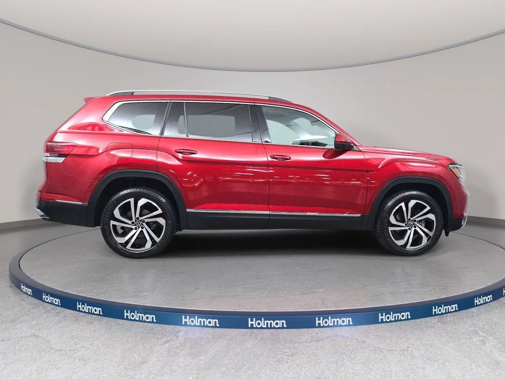 Used 2021 Aurora Red Metallic Volkswagen SEL Premium image 5