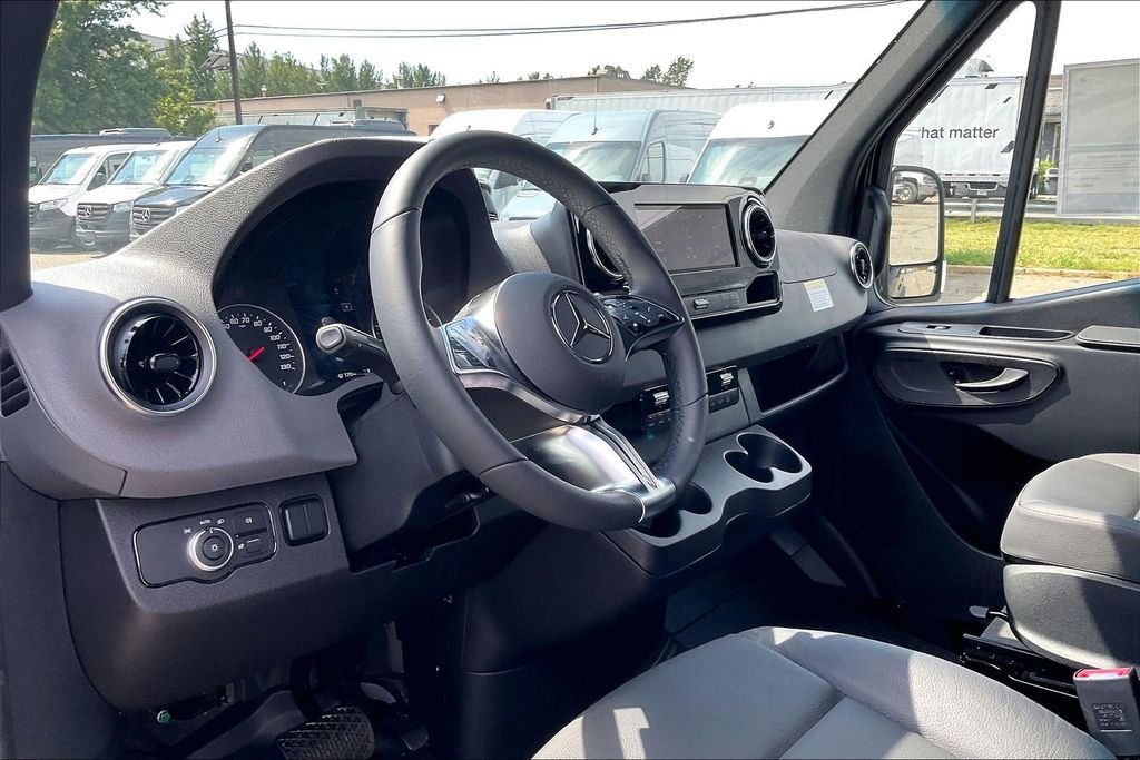 New 2026 Black Mercedes-Benz Passenger 170 WB image 5
