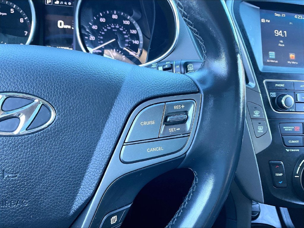 Used 2018 Mineral Gray Hyundai 2.0T image 21