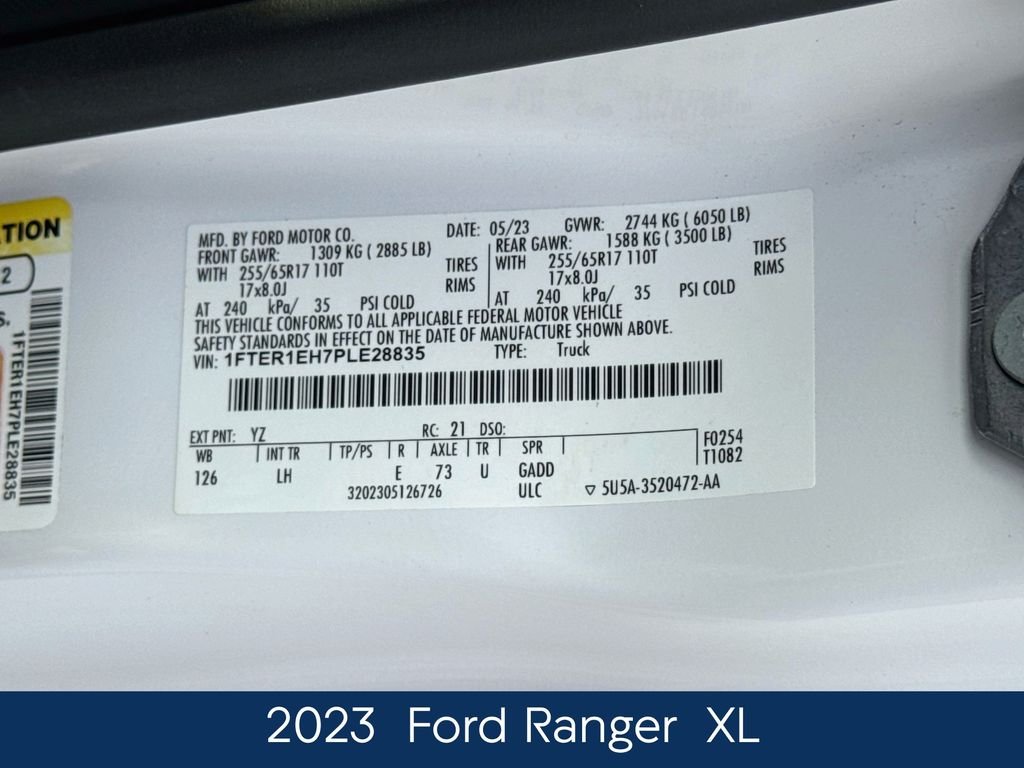 Used 2023 White Ford XL image 19