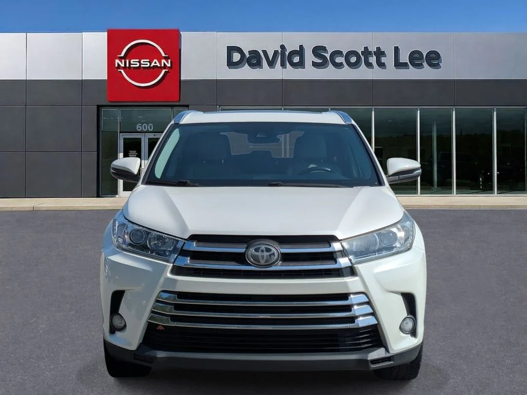 Used 2018 White Toyota Limited image 29