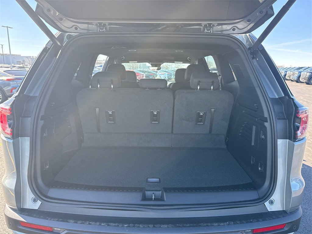 2026 GMC ACADIA - Image 33