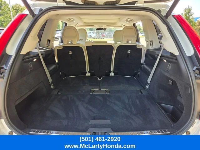 Used 2022 Crystal White Metallic Volvo T5 Momentum image 16
