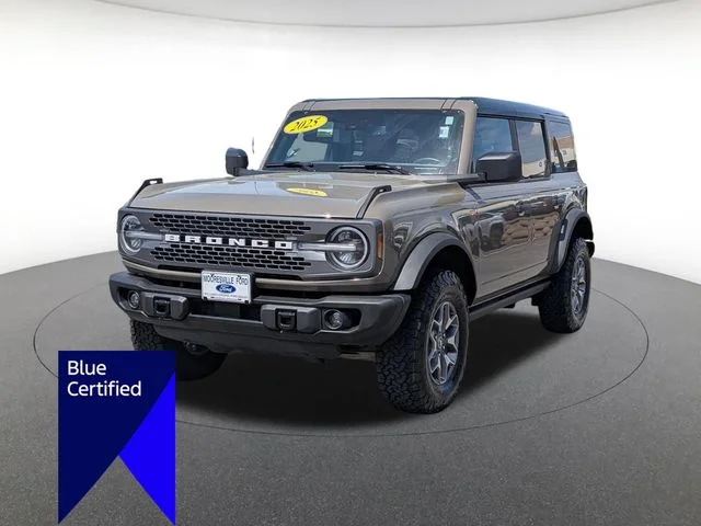 Used 2025 Gray Ford Badlands image 7