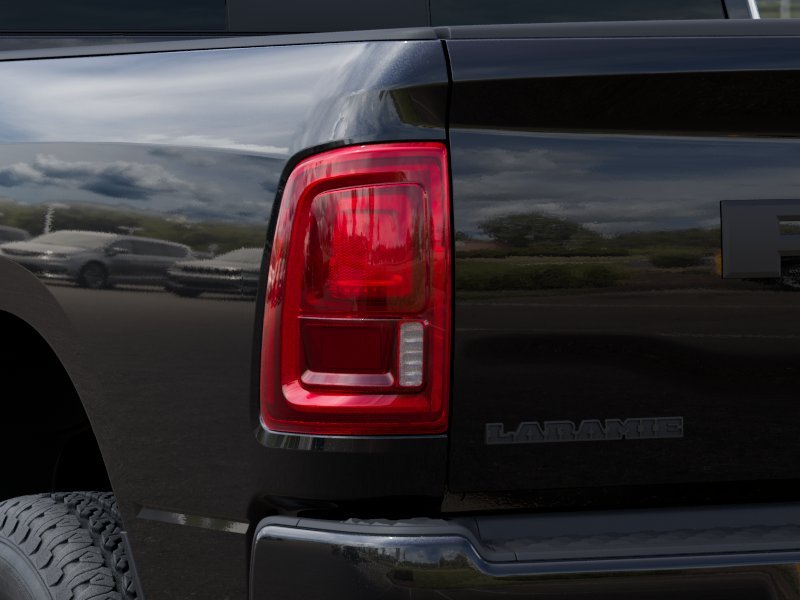 2025 RAM 2500 Laramie - Photo 31