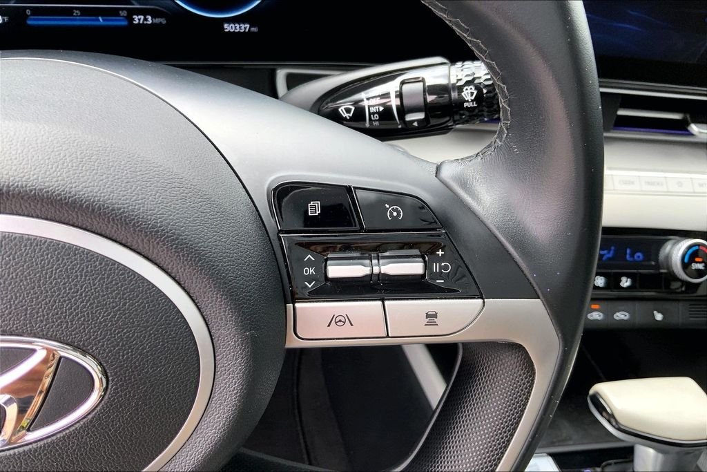 Used 2022 Blue Hyundai Limited image 11