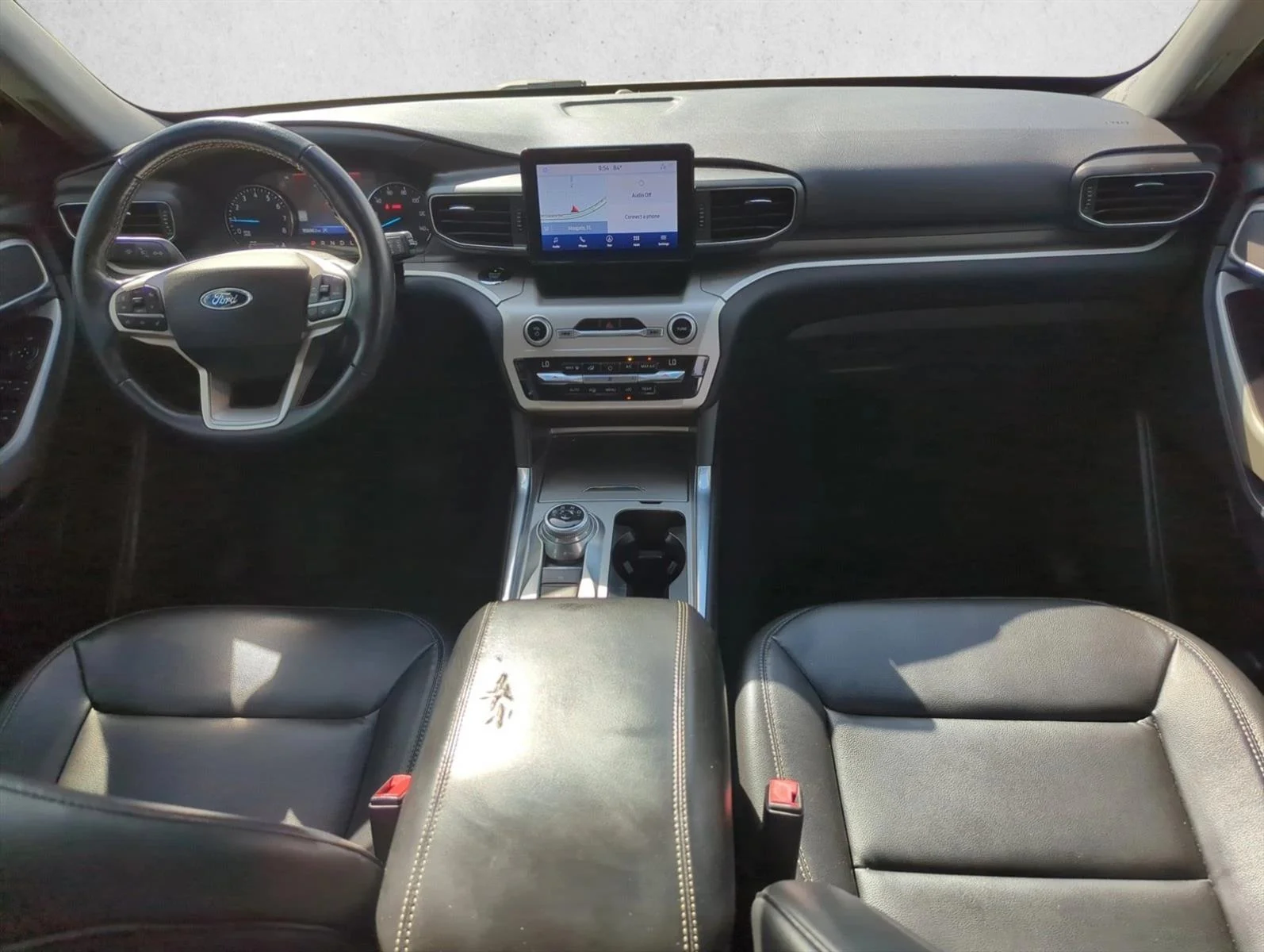 Used 2021 Oxford White Ford XLT image 18