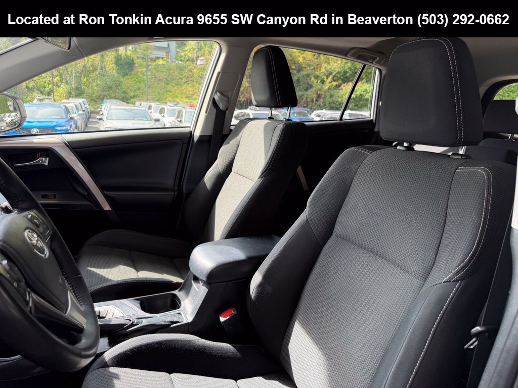 Used 2018 Super White Toyota XLE image 14