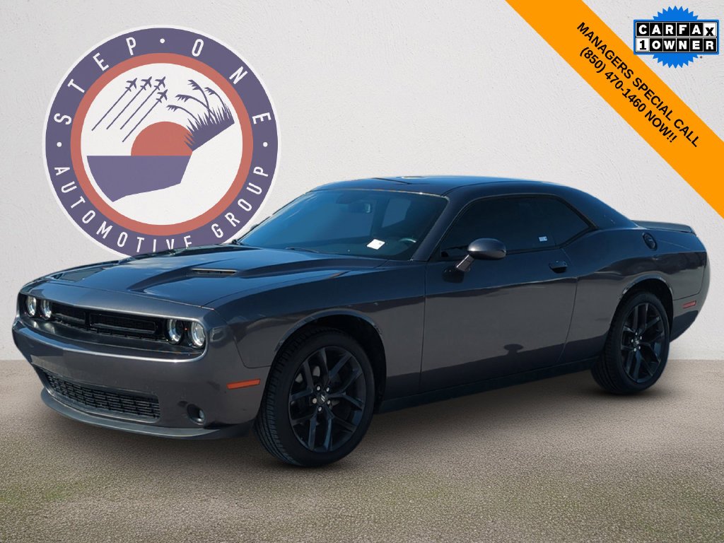 2021 Dodge Challenger SXT