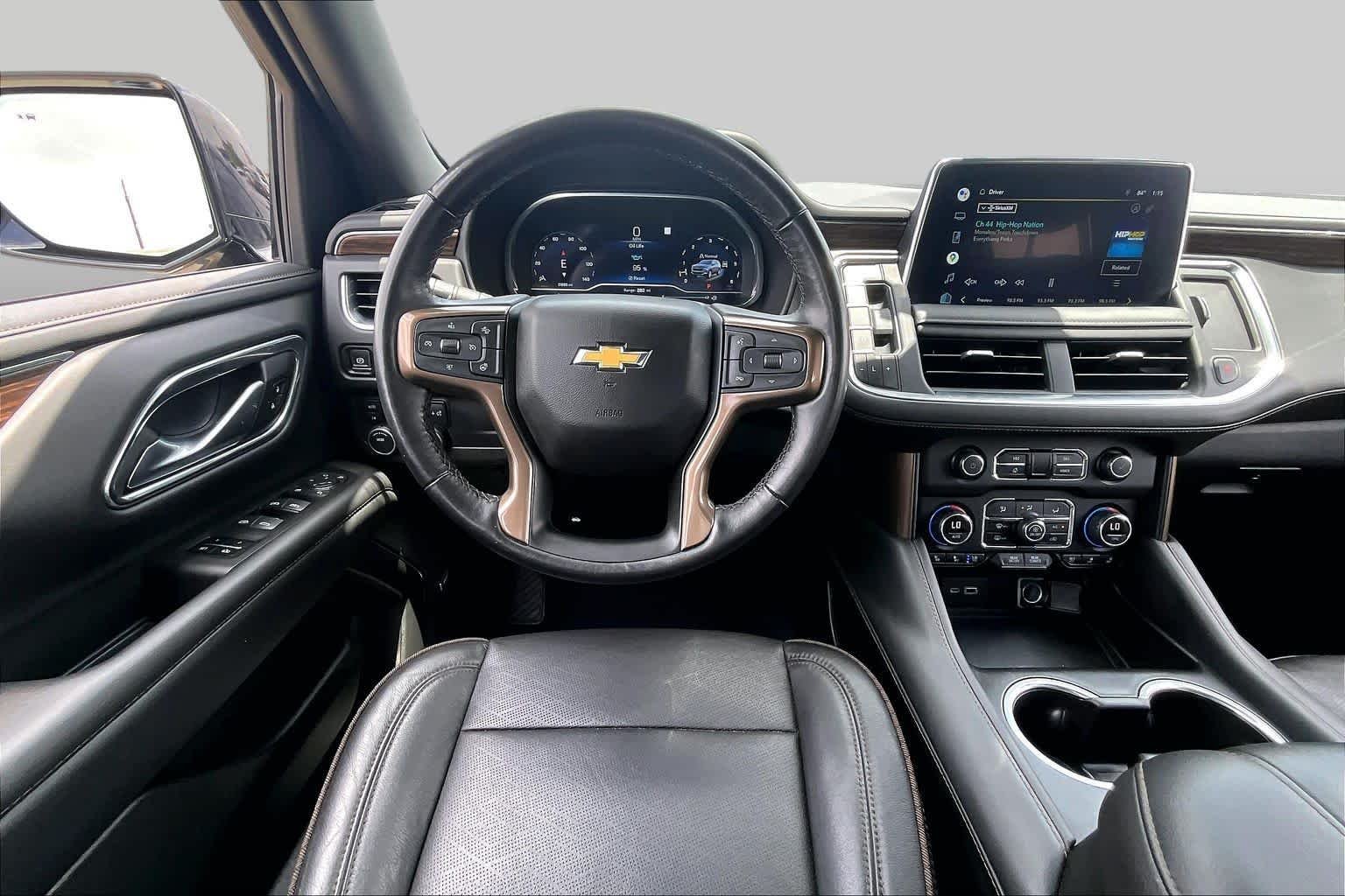 Used 2022 Dark Ash Metallic Chevrolet High Country image 11