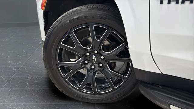 Used 2023 Summit White Chevrolet LT image 40