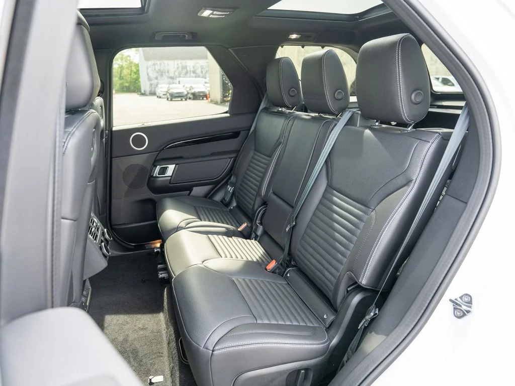 2025 Land Rover Discovery S - Photo 22