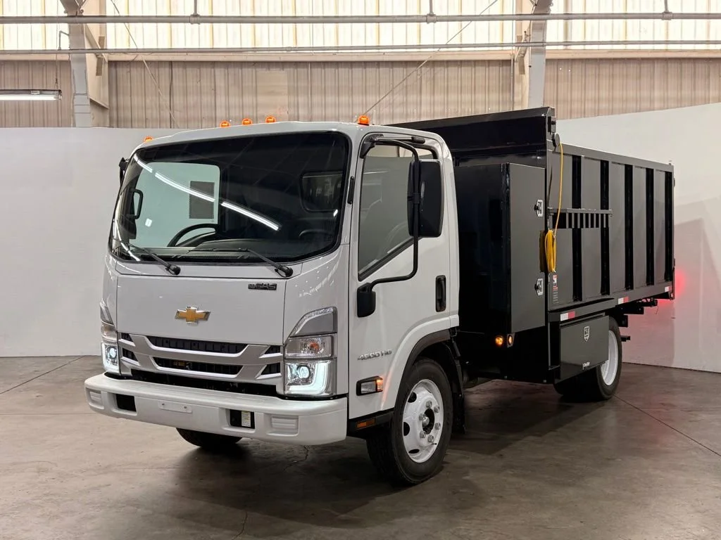 2026 Chevrolet Low Cab Forward 4500 Gas 176" WB Regular Cab's photo