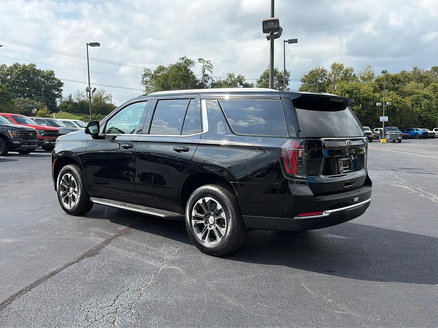 2026 Chevrolet Tahoe LS - Photo 3