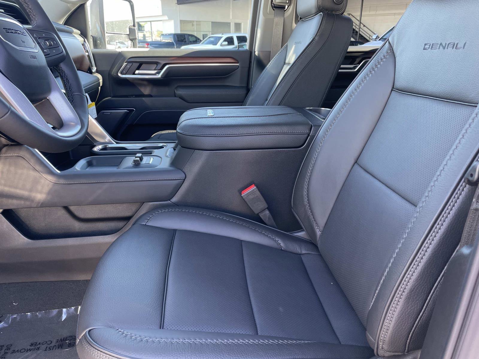 2026 GMC Sierra 3500HD Denali - Photo 24