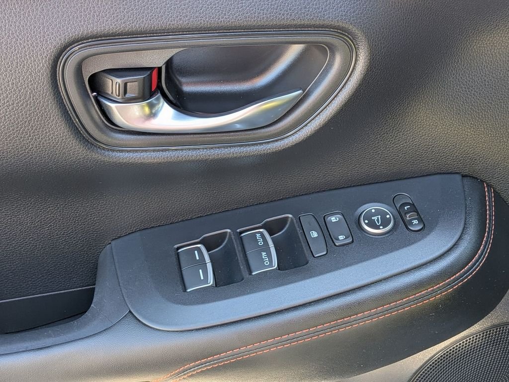 Used 2024  Honda Sport image 14
