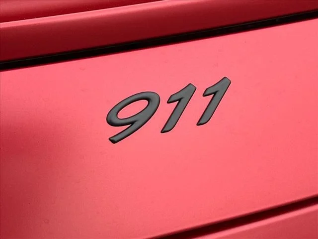 Used 2006  Porsche Carrera image 30