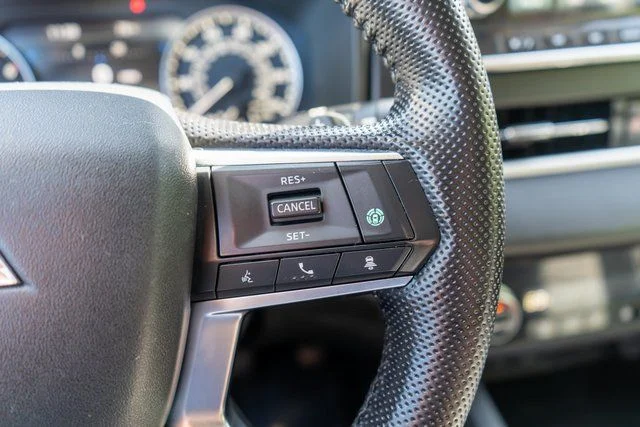 Used 2022 Black Mitsubishi  image 25