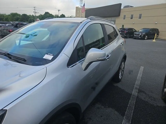 Used 2018 Silver Buick Preferred image 2