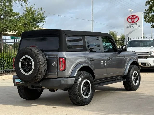 Used 2022 Gray Ford Outer Banks image 5