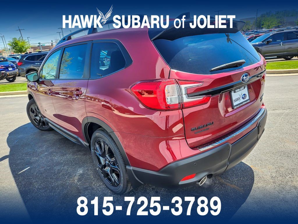 Used 2026 Crimson Red Pearl Subaru Onyx Edition Touring image 6